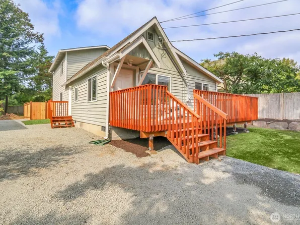 9912 Holly Drive #A, Everett, WA 98204