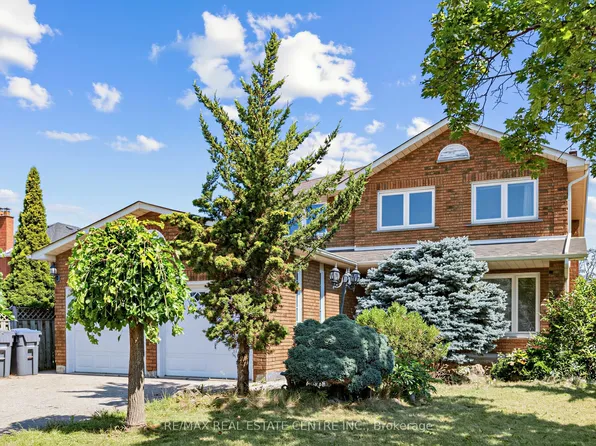 10 Diane Ct, Brampton, ON L6Y 3E3