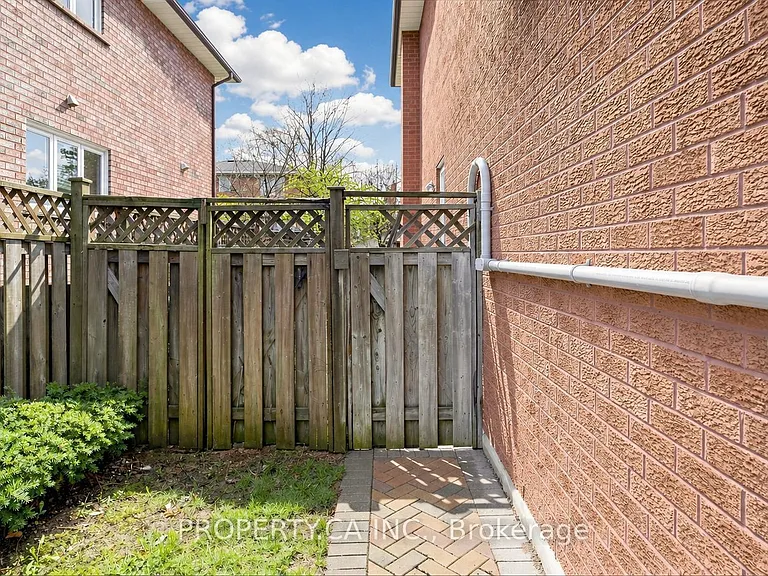 1469 Brentano Blvd — Photo 7