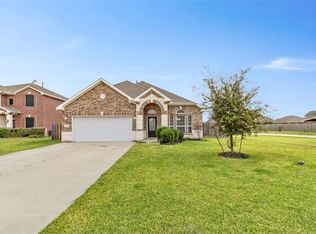131 San Jacinto Dr, Baytown, TX 77523