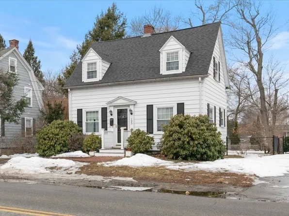 125 Kingsbury Ave, Haverhill, MA 01835