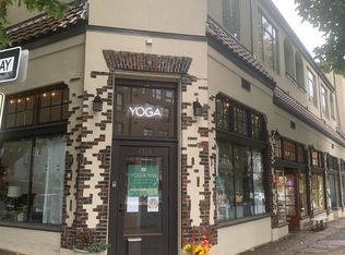 2611 NW Upshur St APT 206, Portland, OR 97210