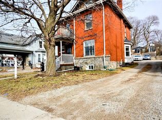 223 Water St N, Cambridge, ON