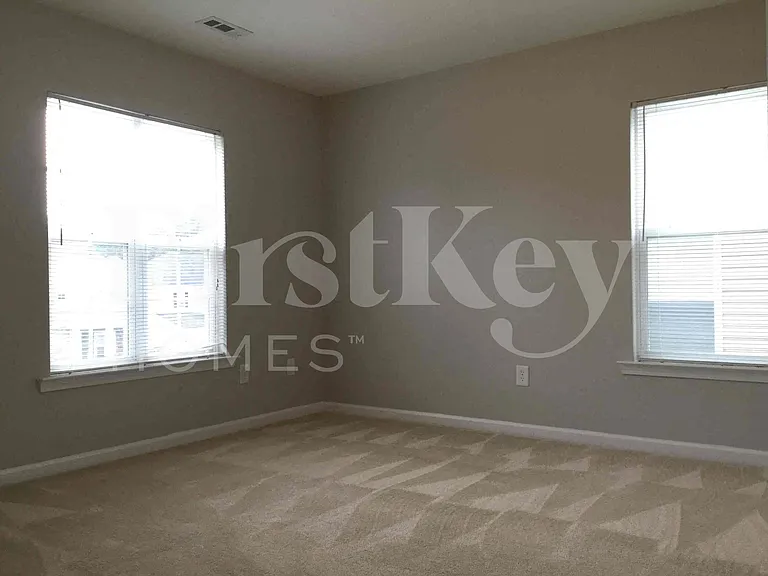 127 Colville Rd — Photo 22