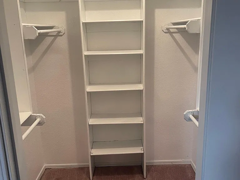 7003 Pebble Ln — Photo 4