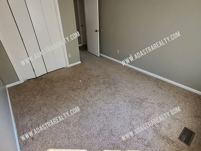 14801 W 123rd Ter — Photo 19