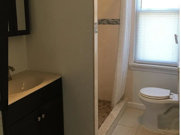 167 Grove St — Photo 2