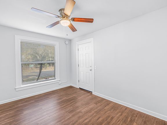 3rd image of 742 7th Ave N APT 1