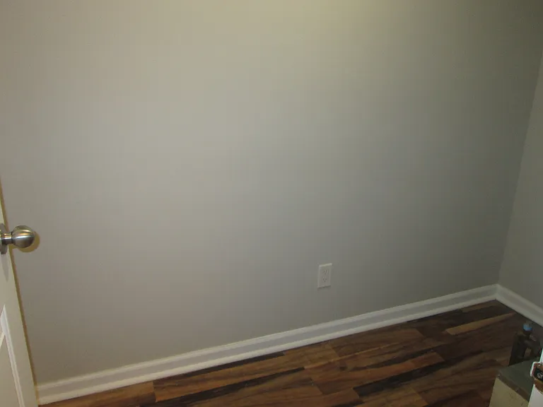 800 Brook Dr #6 — Photo 16