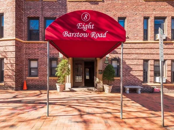 8 Barstow Road #4D, Great Neck, NY 11021