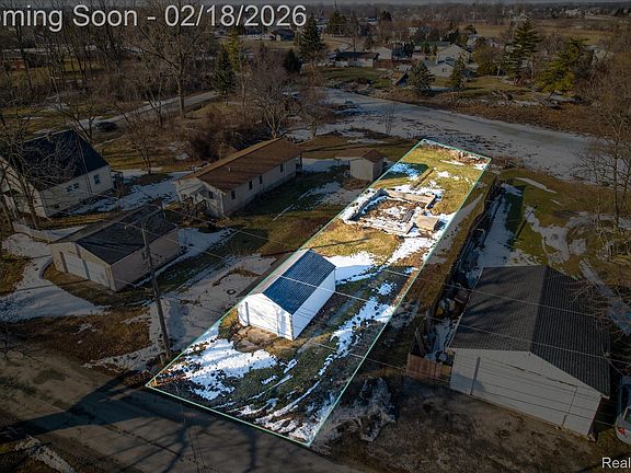 2nd image of 4925 Greenville Rd