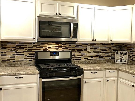 5th image of 4512 Spencer Dr