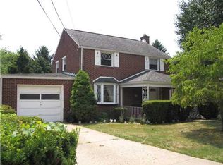 1438 White Oak Dr, Verona, PA