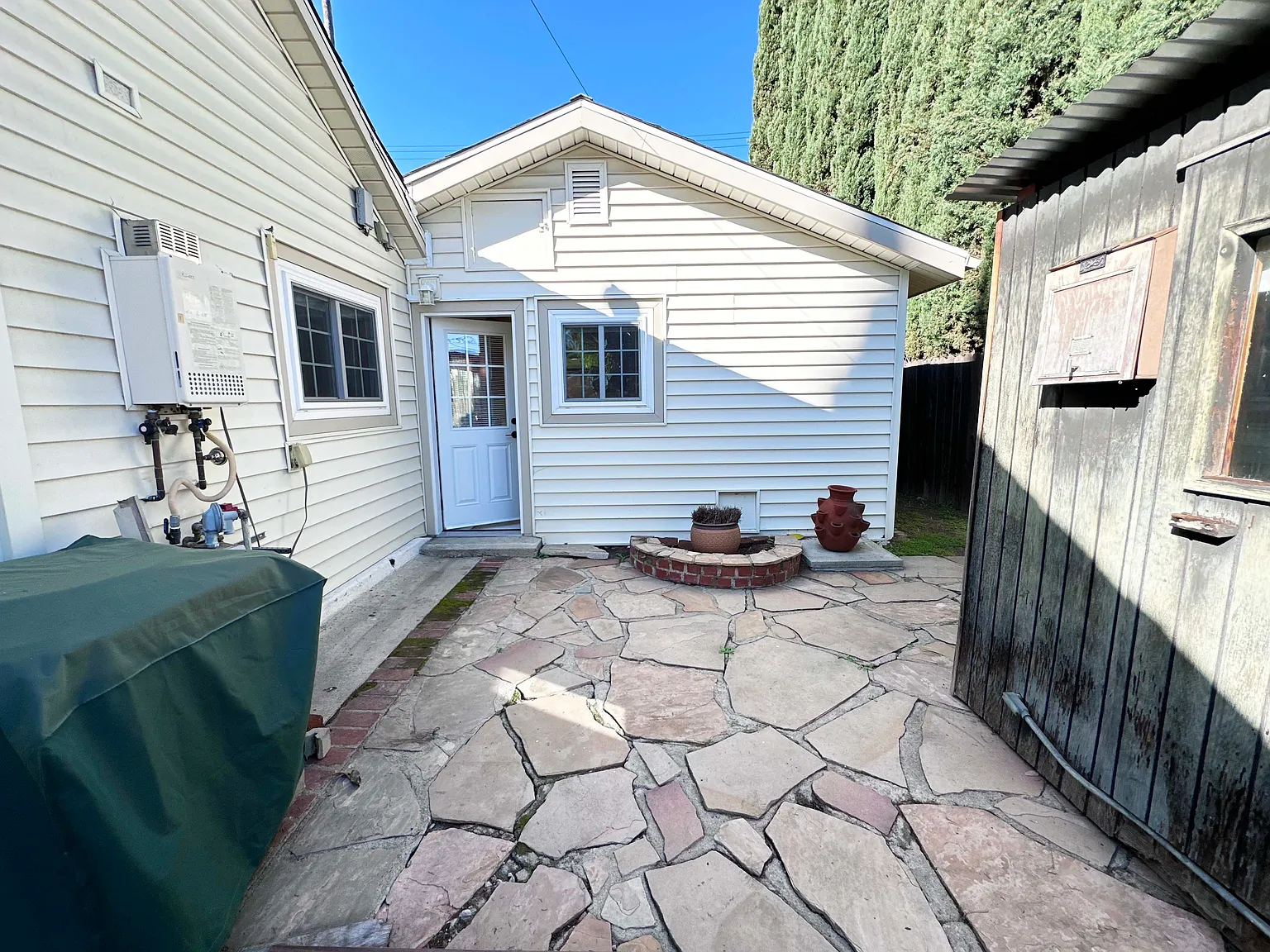 1 bed, $2,200 — Photo 3