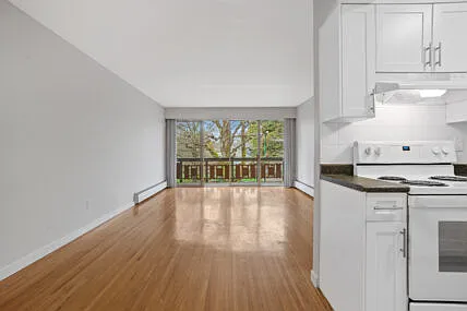 6111 Tisdall St — Photo 16