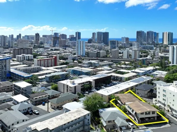 1565 & A Thurston Avenue A1 A2 A3 #1-2-A4, Honolulu, HI 96822