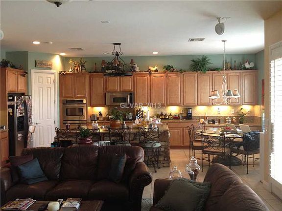 2nd image of 856 Viscanio Pl