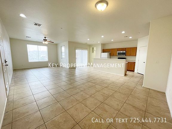 3rd image of 4437 Dover Straight St Unit 308