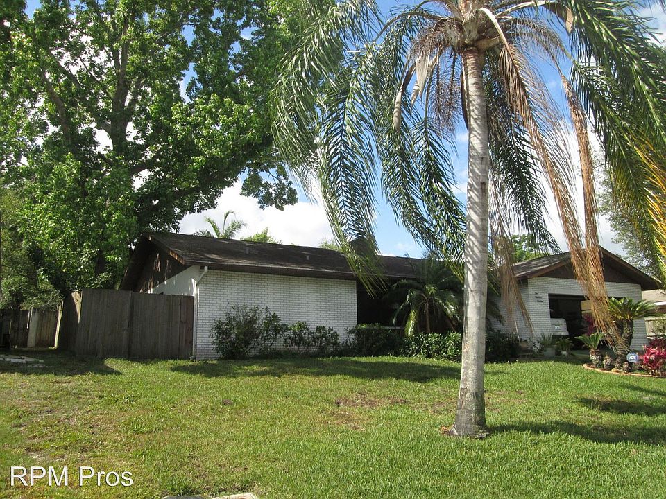1st image of 913 Feather Dr