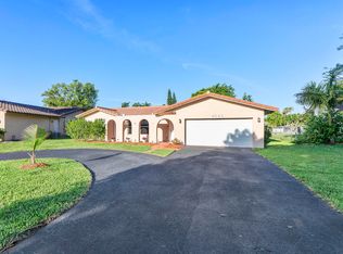 4020 NW 113th Avenue, Coral Springs, FL 33065