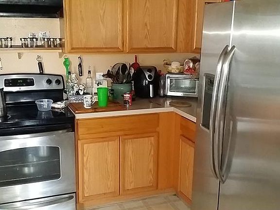 4th image of 442 Spike Ct