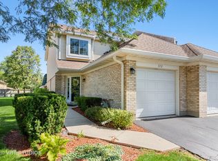 372 Lakeview Cir, Bolingbrook, IL 60440