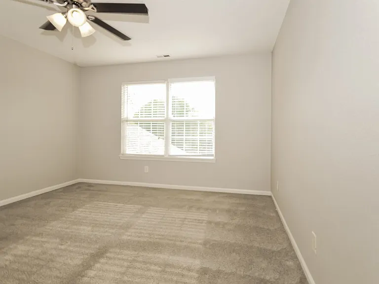 6336 Long River Ln — Photo 10
