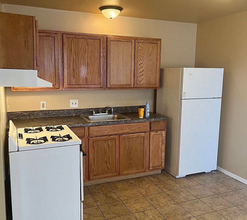 2809 S Jefferson 2809 S Jefferson Ave Saginaw, MI Zillow Apartments for Rent in Saginaw