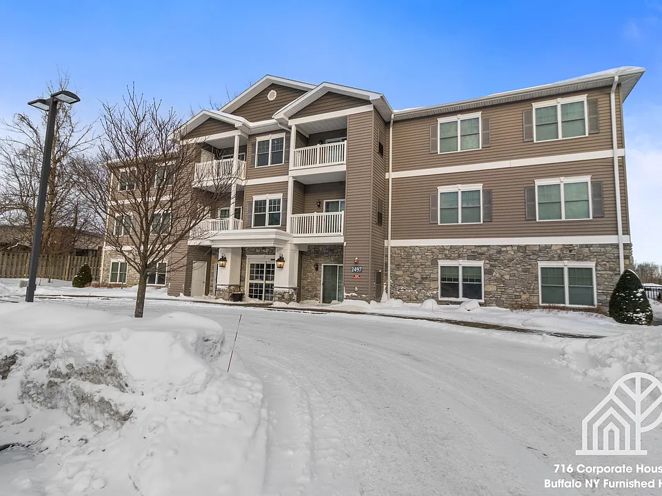 2493 Sweet Home Rd #101
