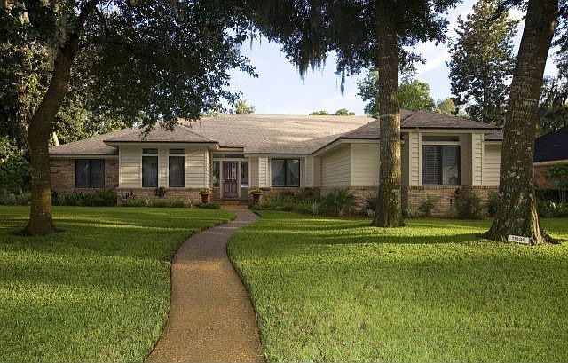 1st image of 11636 Sherborne Cir S