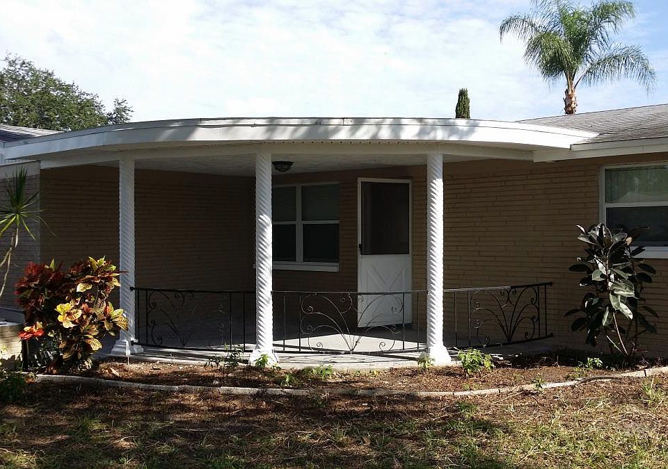 1st image of 3447 Hoover Dr