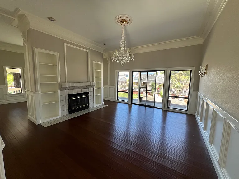 660 Helen Dr — Photo 13
