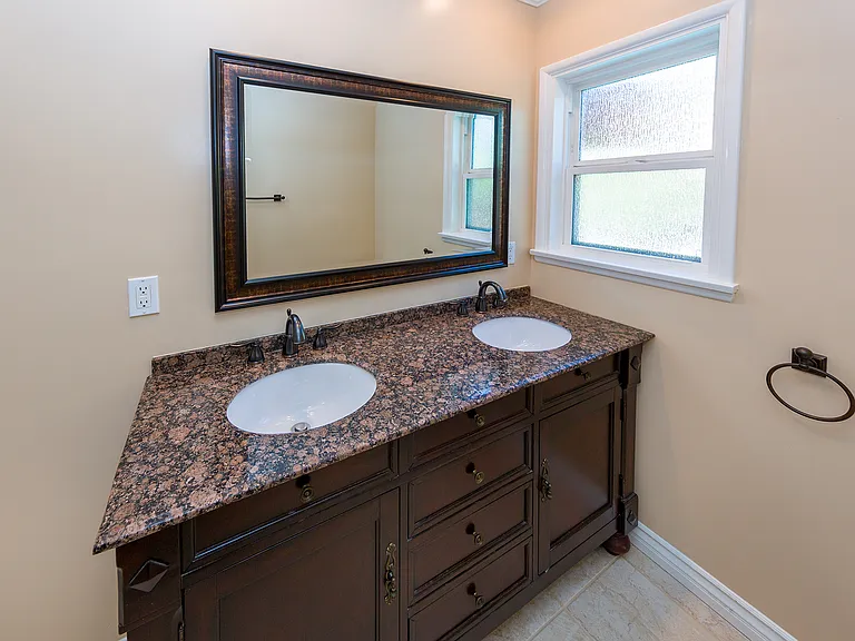 21441 De La Osa St — Photo 15