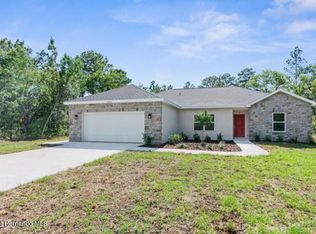 16456 Manor Rd, Weeki Wachee, FL 34614