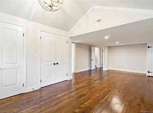 38 Hubbell Ave, Beacon Falls, CT 06403