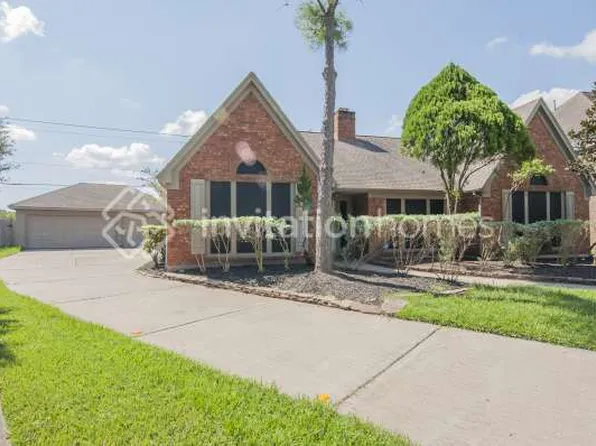 2113 Pleasant Valley Dr, League City, TX 77573