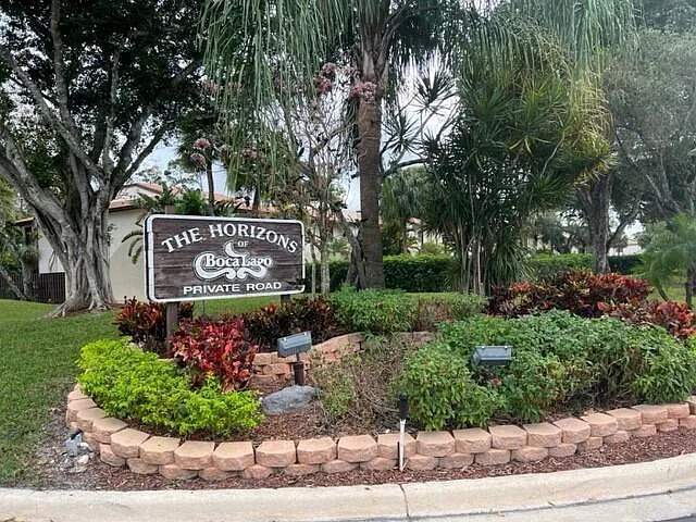 8436 Cypress Ln #7D
