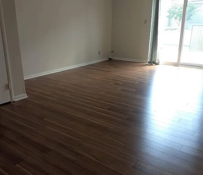 7 Lakeshore Cir #130 — Photo 9
