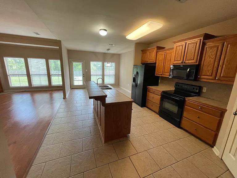 37402 Cypress Turn Ave — Photo 7