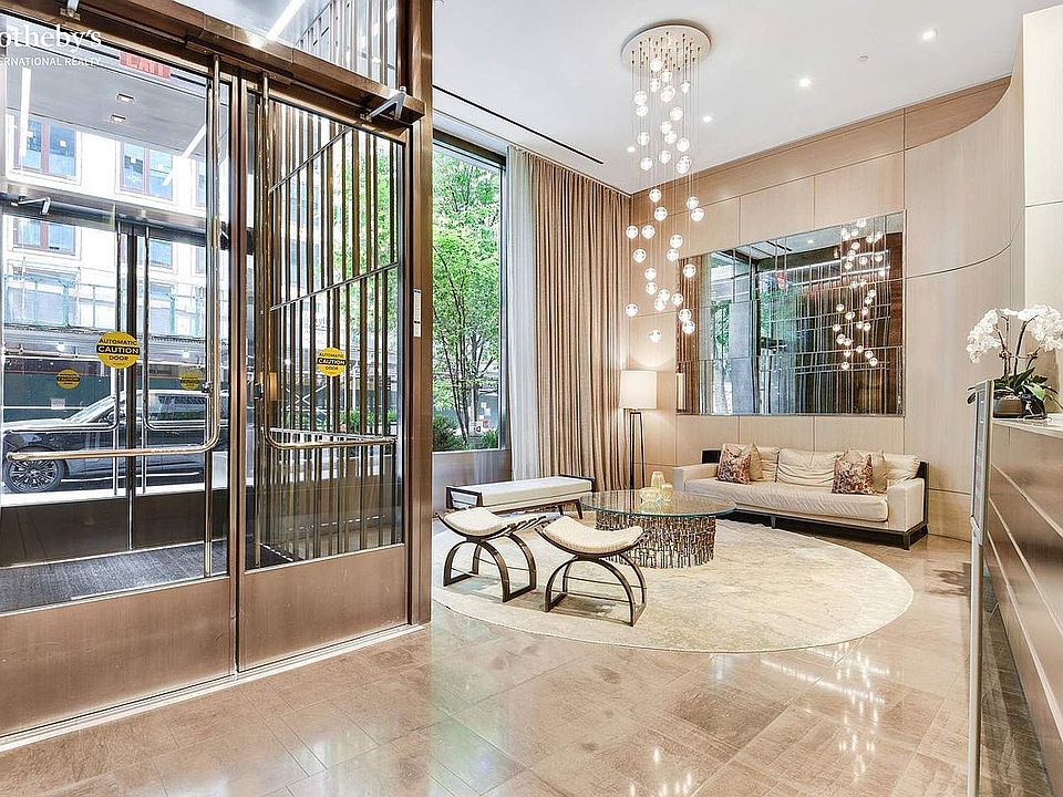 1st image of 301 E 50th St APT 6B