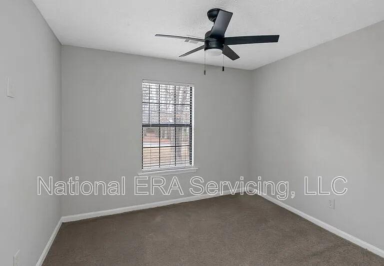 321 Summerwood Ln — Photo 27