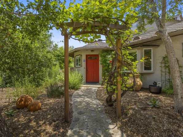 66 Taormina Ln, Ojai, CA 93023