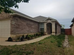 5812 Parkview Hills Ln, Fort Worth, TX 76179