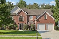 Oak Field Dr-S1608-001.jpg