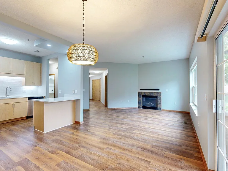 Cedar Pointe Townhomes — Photo 48