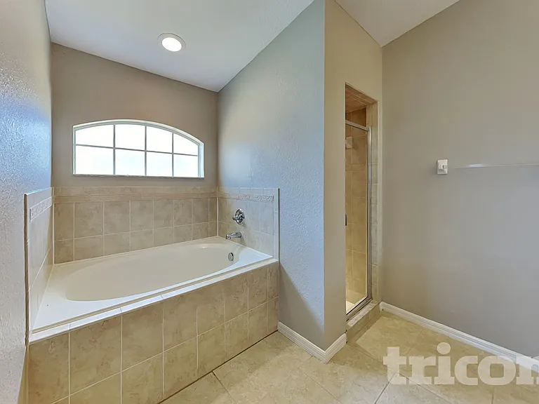 3382 Winchester Estates Cir — Photo 10