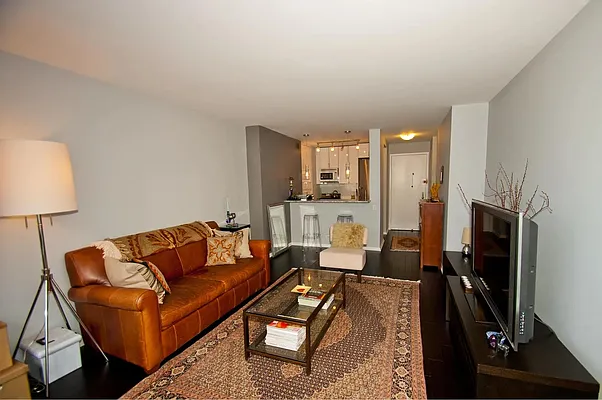 Rented by Douglas Elliman | media 3