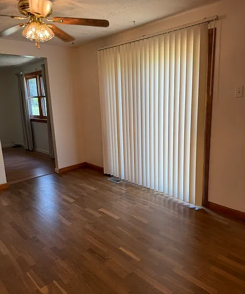 402 Woodcock Dr — Photo 11