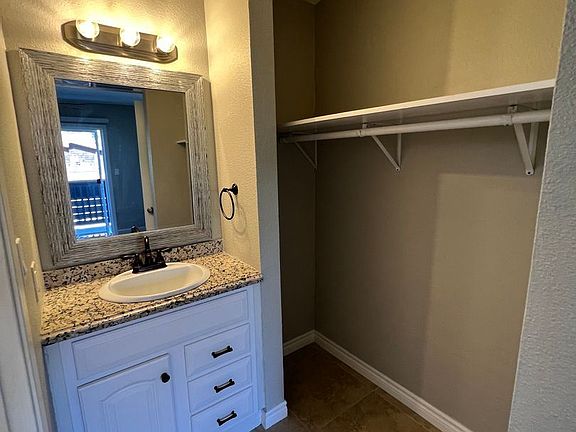 4th image of 33741 Olinda Dr APT E