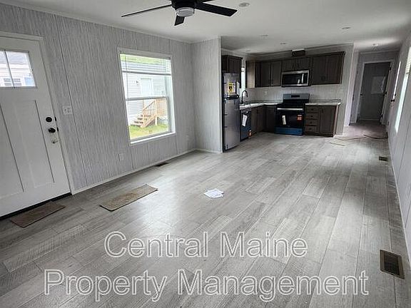 2nd image of 9 Austin Dr